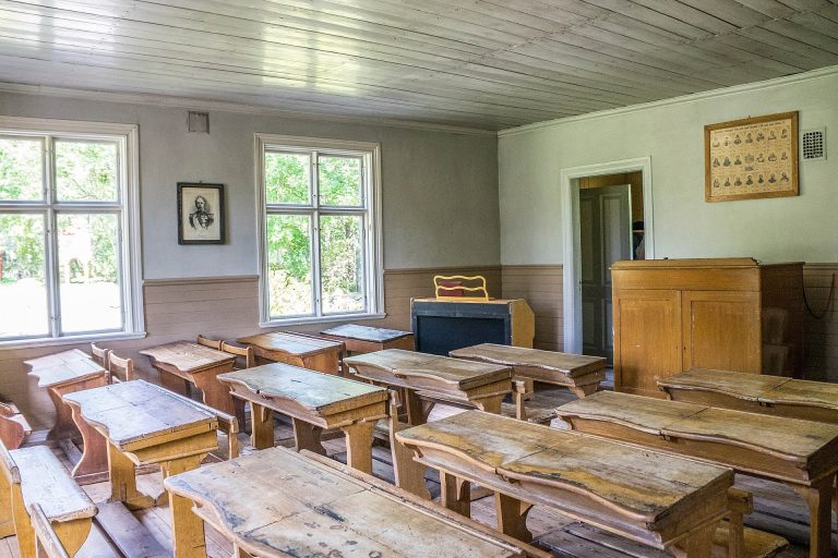 Site web pour école ou complexe scolaire en RDC : inscriptions en ligne et communication avec les parents